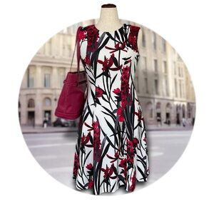 NWOT Tommy Hilfigure Red Black and White Floral Fit & Flare midi Dress size 8